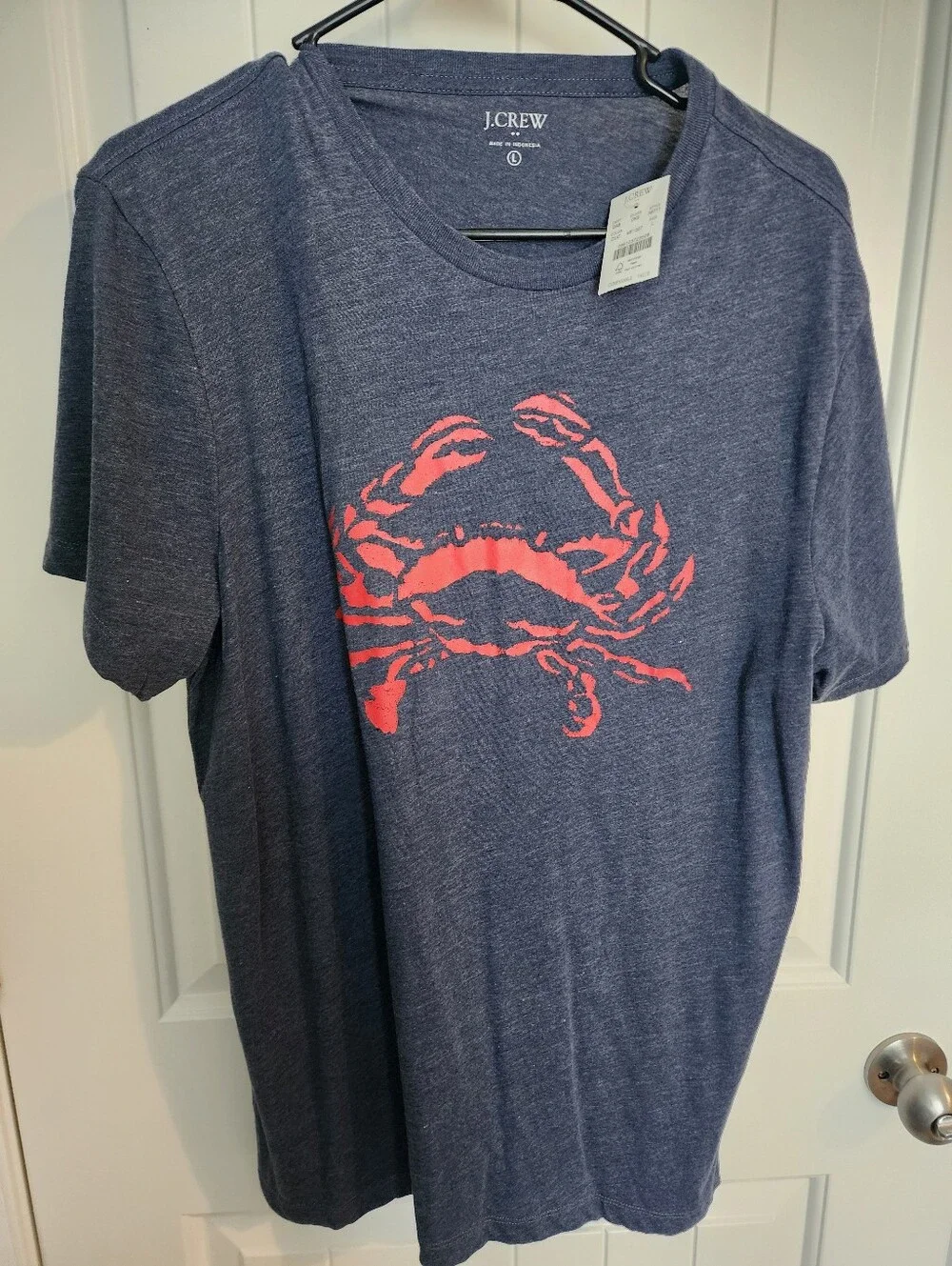 J Crew T-Shirt With Red Crab